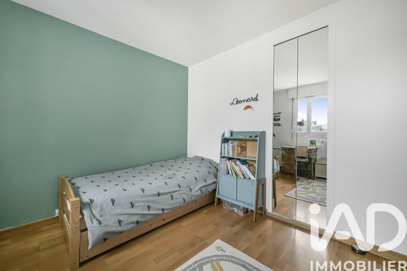 Appartement - 93 m² - 5 pièces