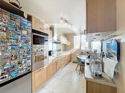 Appartement - 70 m² - 3 pièces