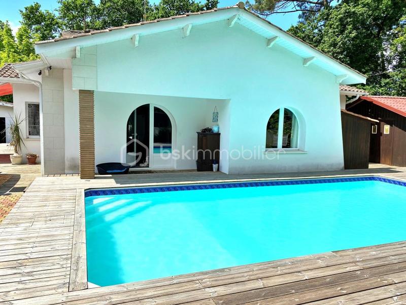 Maison - 175 m² - 5 pièces