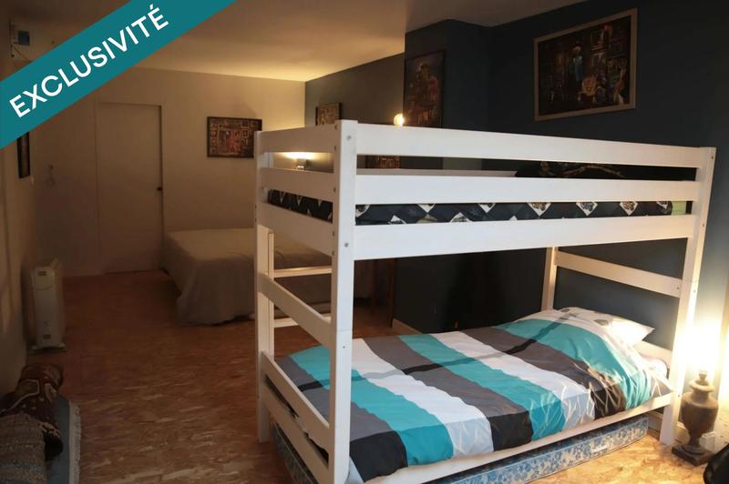 Maison - 247 m² - 6 pièces