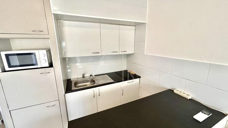 Studio - 20 m² - 1 pièce