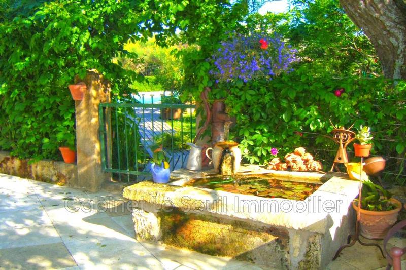 Mas - 250 m² - 9 pièces