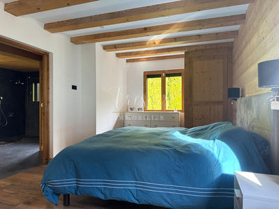 Maison - 287 m² - 7 pièces