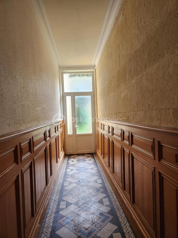 Maison ancienne - 190 m² - 8 pièces