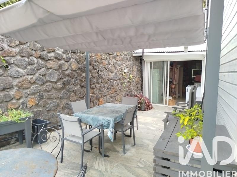 Maison - 185 m² - 7 pièces