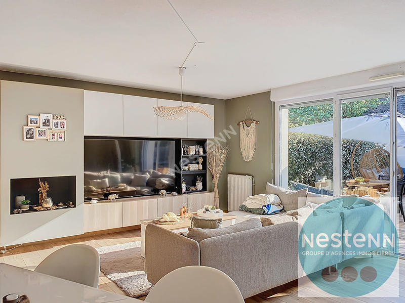 Maison - 93 m² - 4 pièces