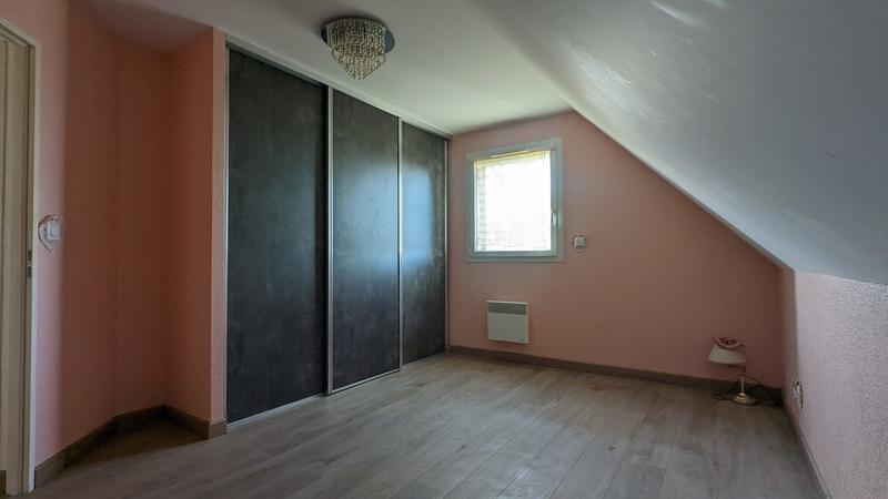 Maison traditionnelle - 95 m² - 5 pièces