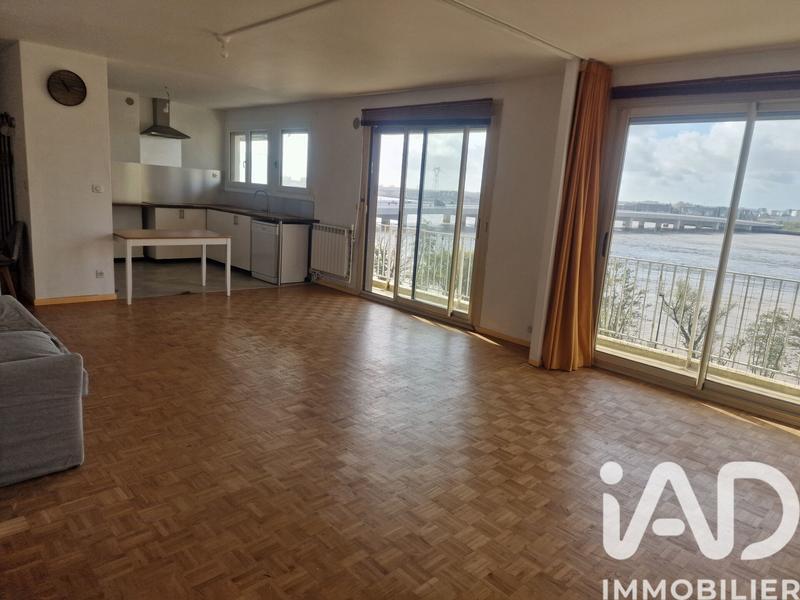Appartement - 85 m² - 3 pièces