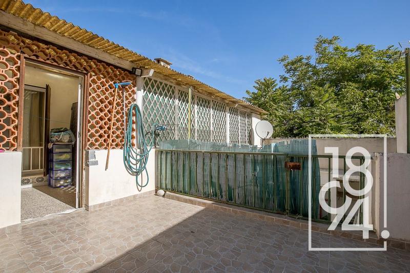 Immeuble - 222 m² - 8 pièces