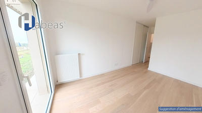 Appartement - 83 m² - 4 pièces