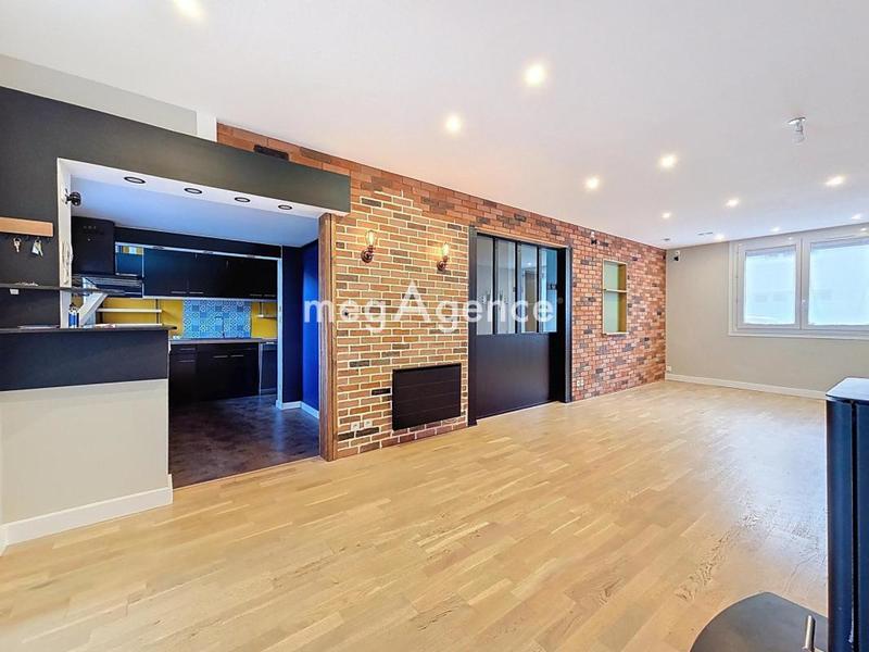 Maison - 130 m² - 7 pièces