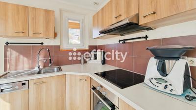 Maison - 70 m² - 4 pièces