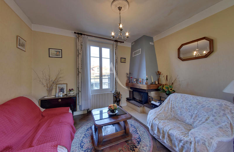 Maison - 70 m² - 5 pièces