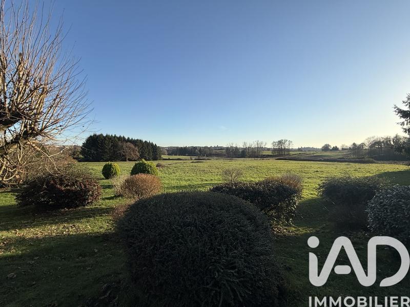 Maison - 347 m² - 7 pièces