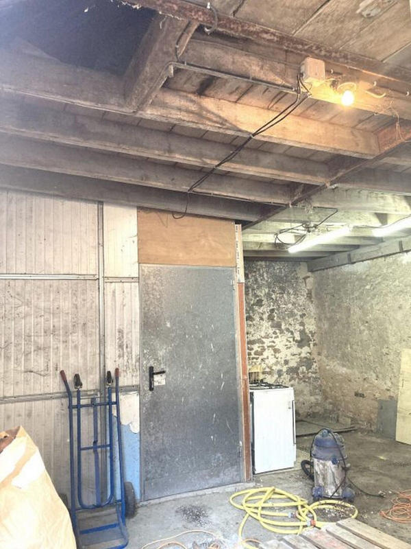 Maison - 225 m² - 4 pièces