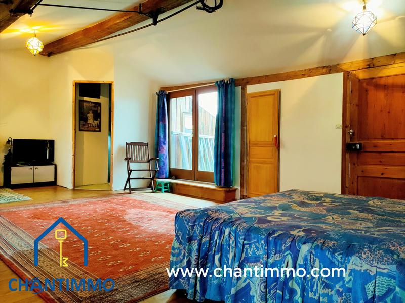 Maison ancienne - 181 m² - 6 pièces