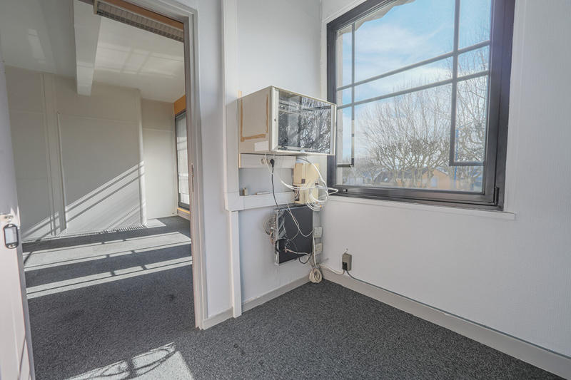 Bureau - 212 m²