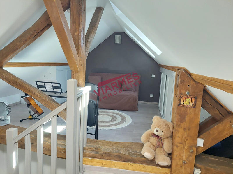 Maison - 102 m² - 5 pièces