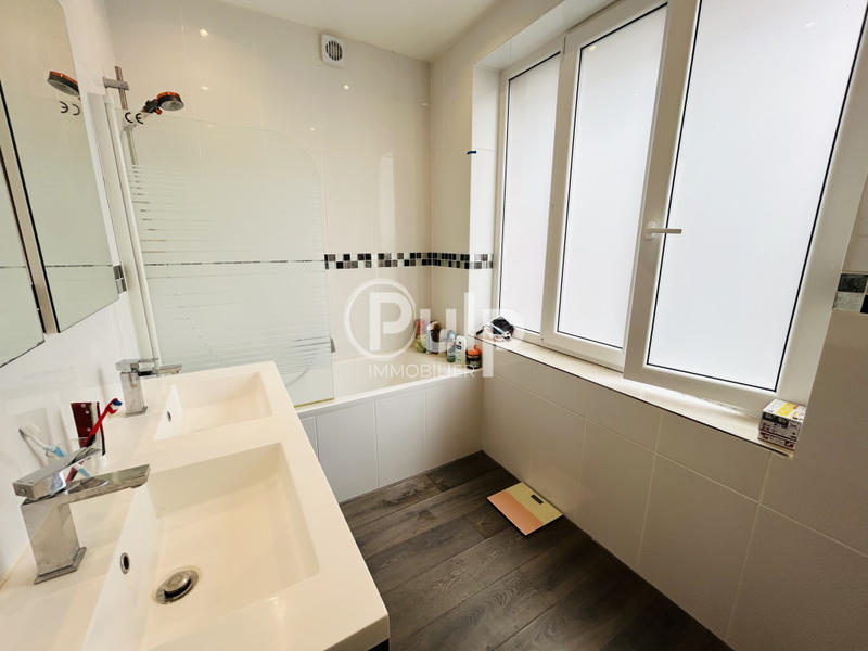 Maison - 150 m² - 7 pièces