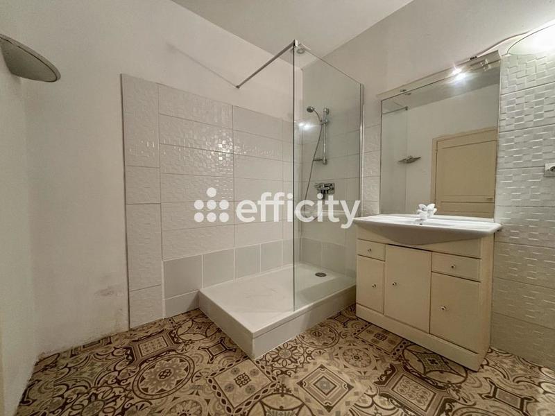 Maison - 169 m² - 5 pièces