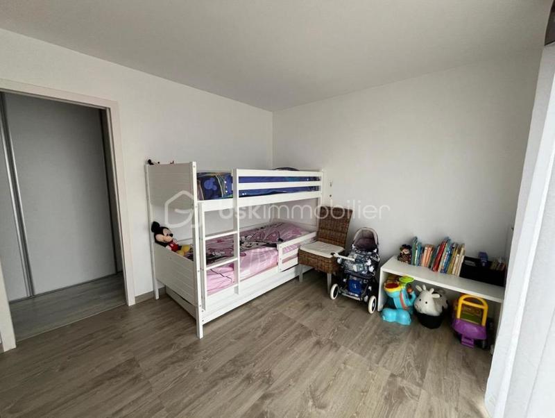 Maison - 216 m² - 7 pièces