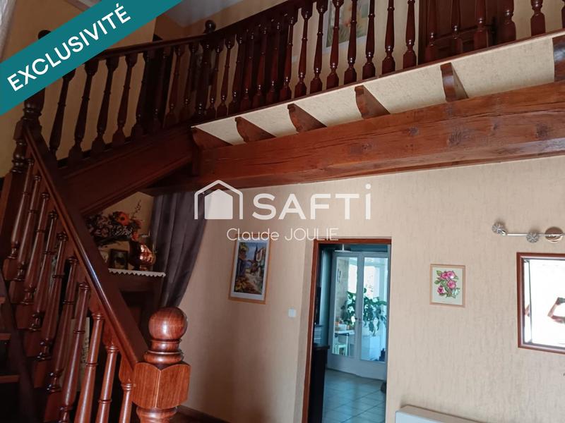 Maison - 209 m² - 7 pièces