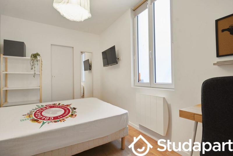 Chambre - 15 m² - 1 pièce