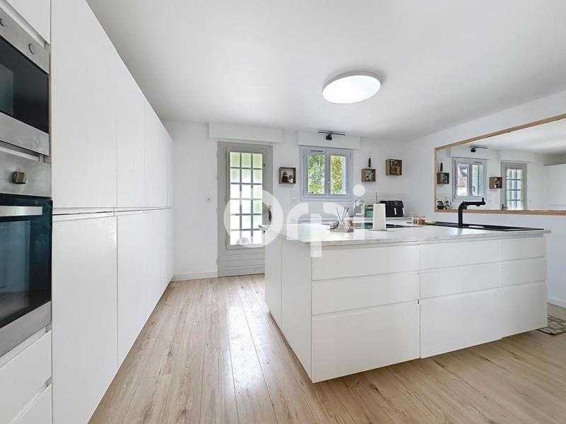 Maison - 153 m² - 5 pièces