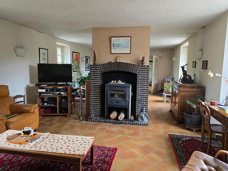 Moulin - 270 m² - 10 pièces