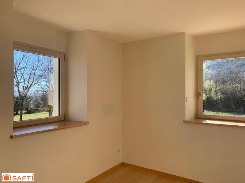 Appartement - 137 m² - 6 pièces