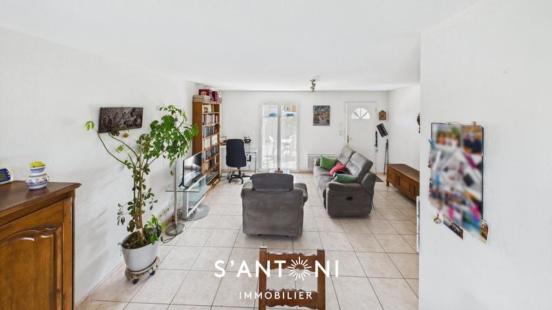 Maison - 85 m² - 4 pièces