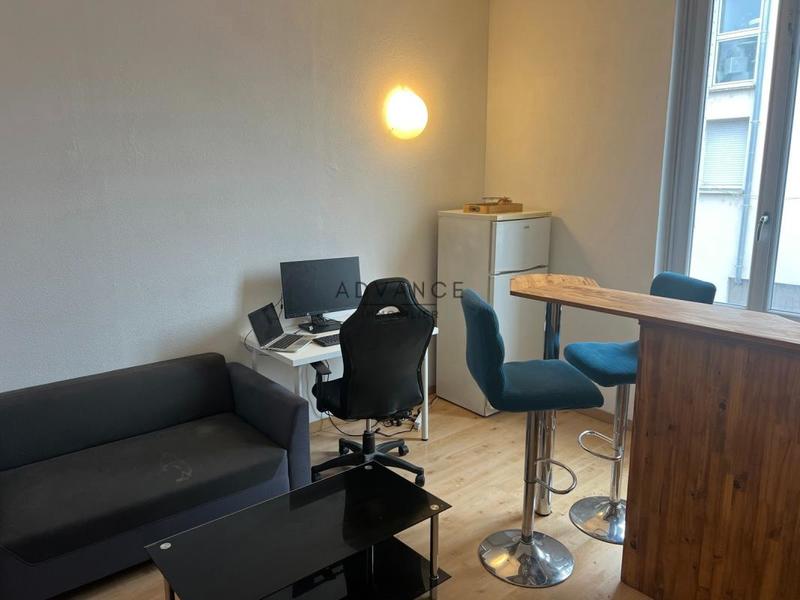 Studio - 27 m² - 2 pièces