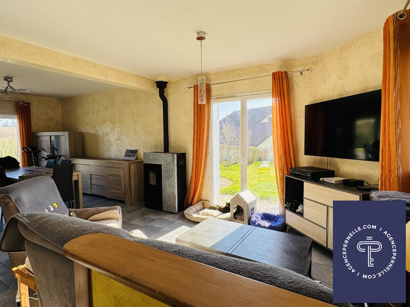 Maison - 153 m² - 7 pièces