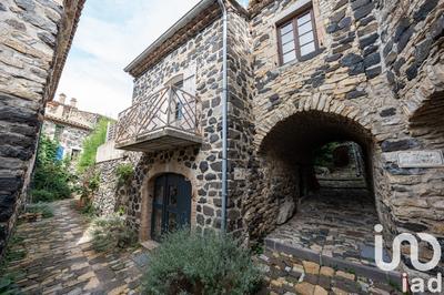 Maison - 99 m² - 4 pièces