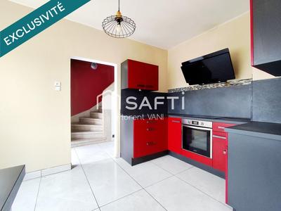 Maison - 104 m² - 6 pièces