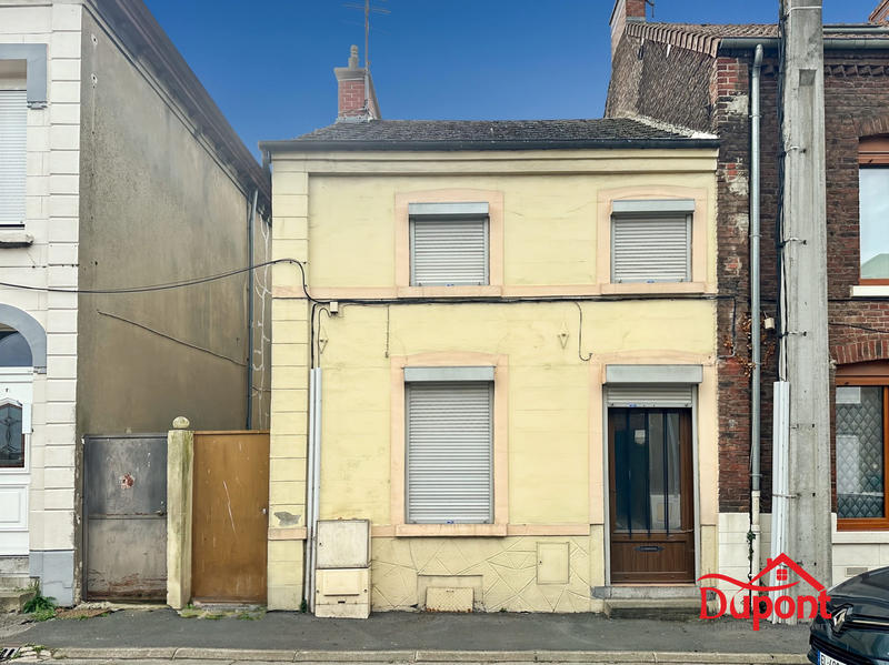 Maison - 92 m² - 5 pièces