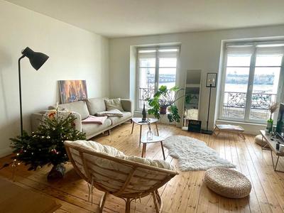 Appartement - 77 m² - 3 pièces