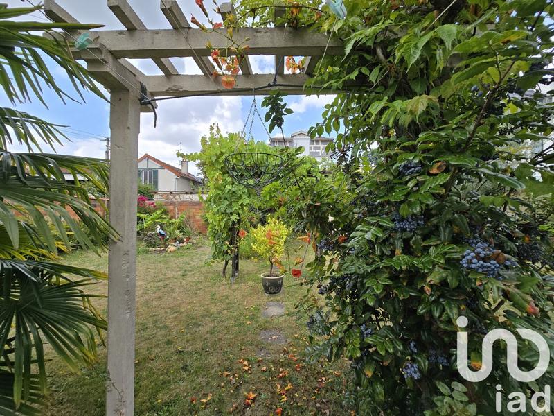 Maison - 99 m² - 5 pièces