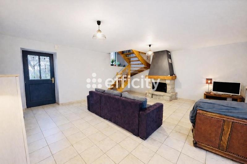 Pavillon - 125 m² - 7 pièces