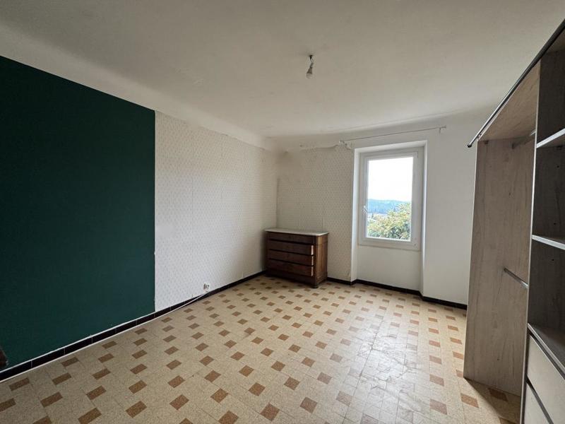 Mas - 261 m² - 8 pièces