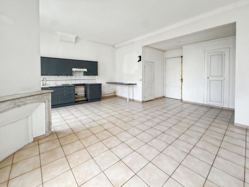 Appartement - 84 m² - 4 pièces