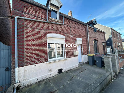 Maison - 96 m² - 5 pièces