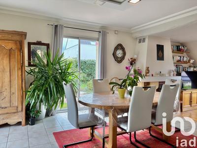 Maison - 105 m² - 7 pièces