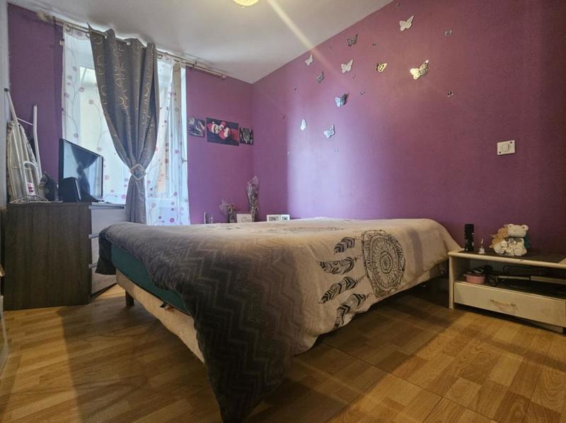 Immeuble - 160 m² - 8 pièces