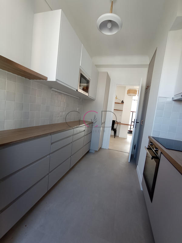 Appartement - 91 m² - 4 pièces