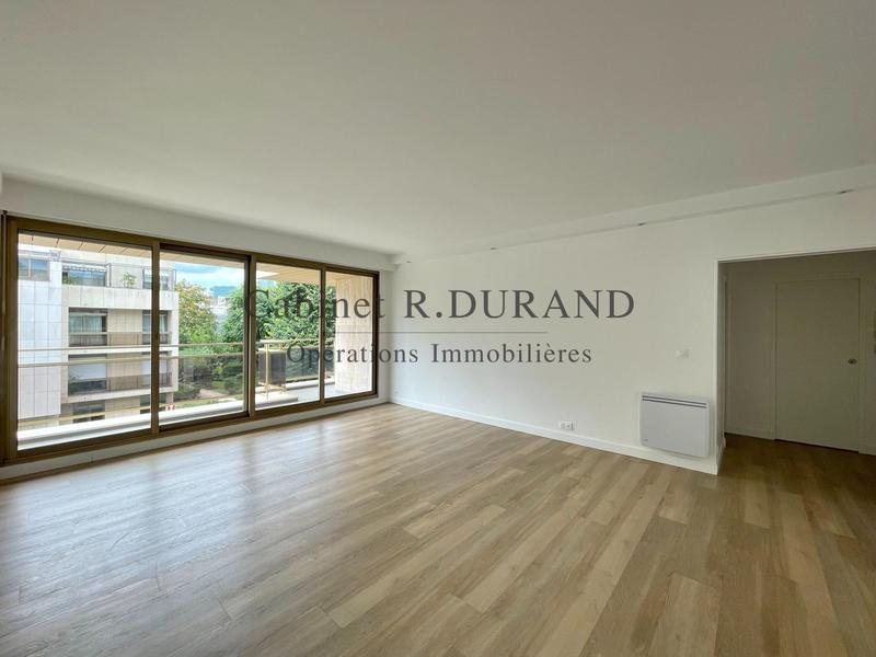 Appartement - 84 m² - 3 pièces