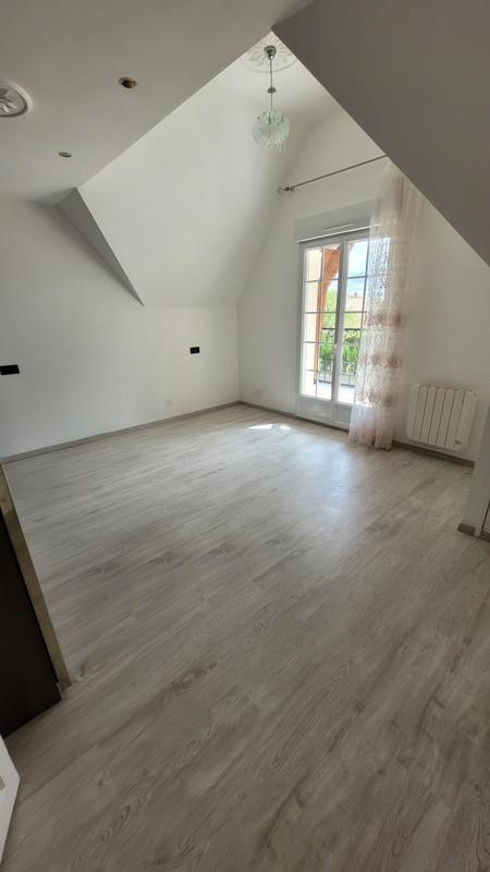Maison - 122 m² - 5 pièces