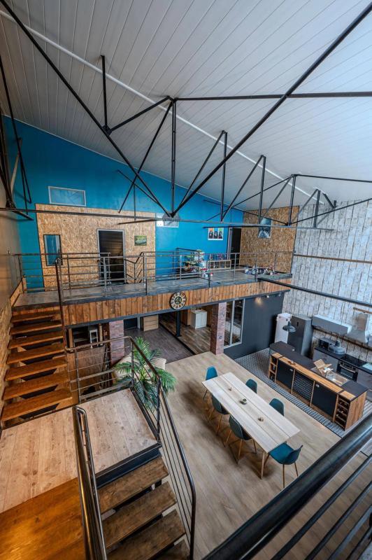 Duplex - 267 m² - 8 pièces