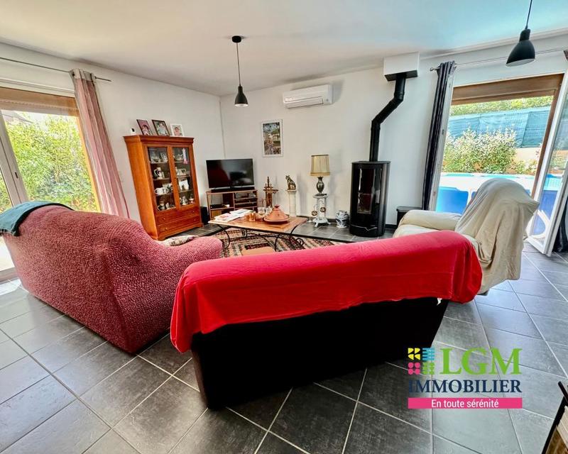 Maison - 93 m² - 4 pièces