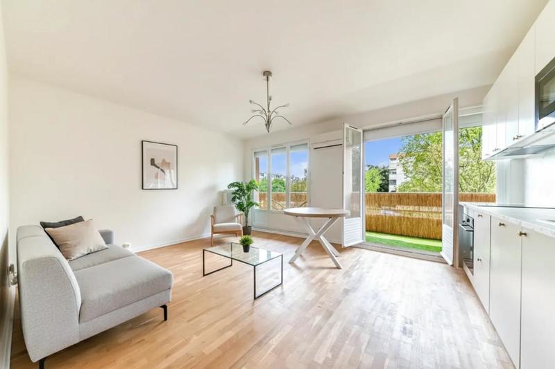 Appartement - 85 m² - 4 pièces